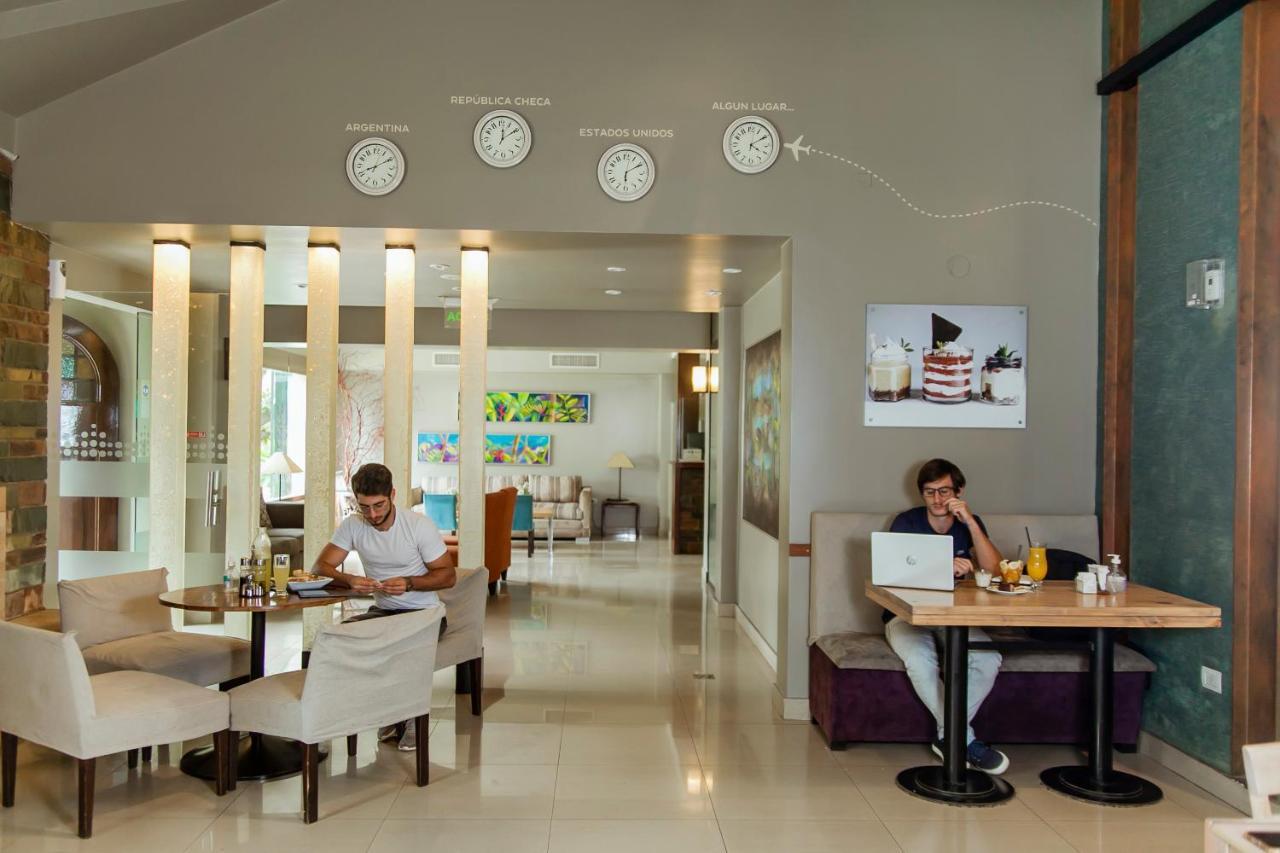 โฮเวิร์ด จอห์นสัน เยร์บา บวยนา Hotel เยอร์วาบวยนา ภายนอก รูปภาพ