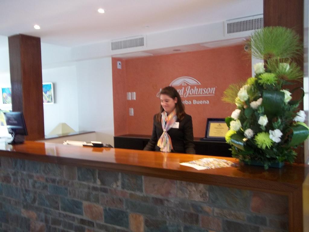 โฮเวิร์ด จอห์นสัน เยร์บา บวยนา Hotel เยอร์วาบวยนา ภายนอก รูปภาพ