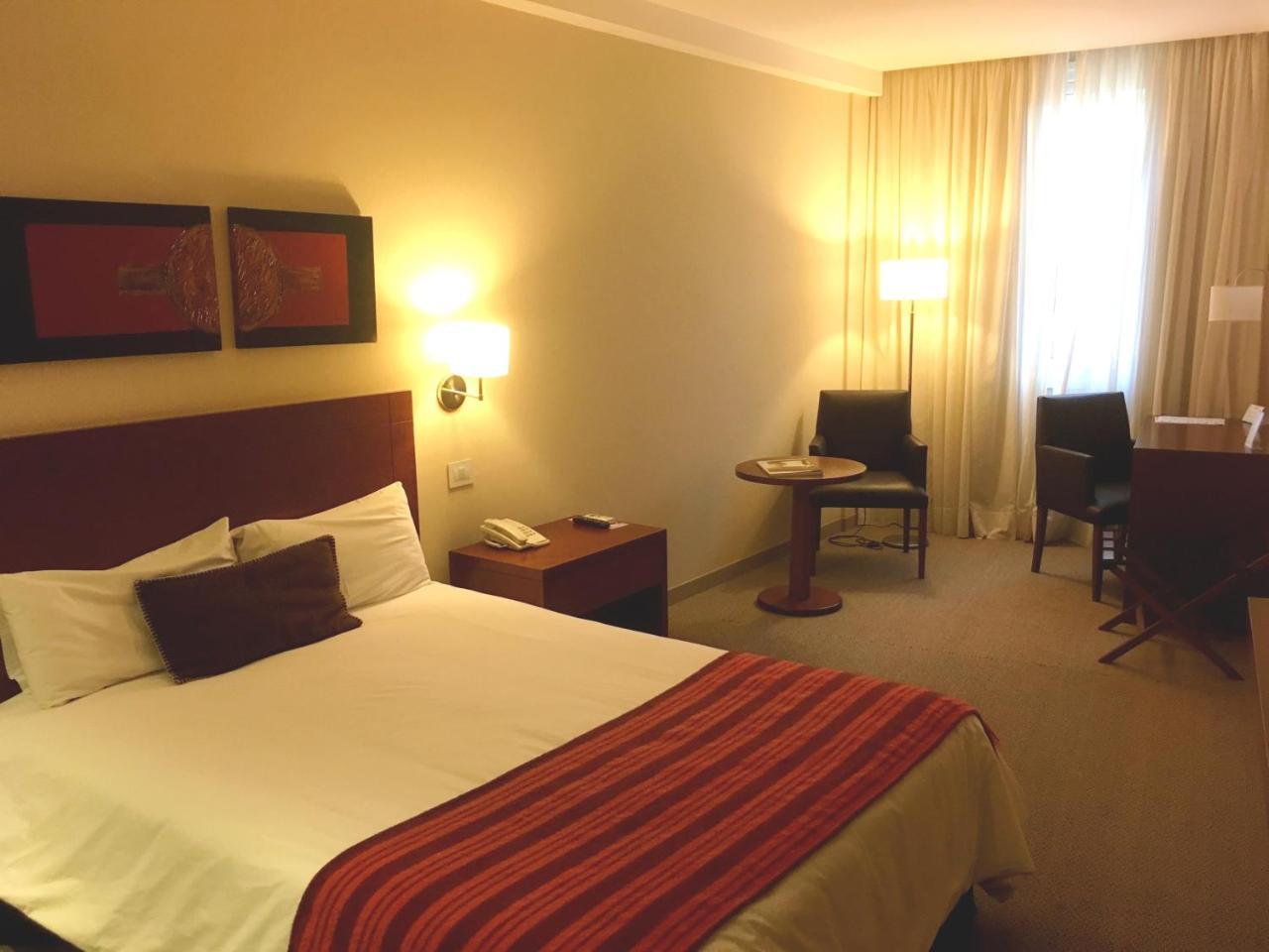 โฮเวิร์ด จอห์นสัน เยร์บา บวยนา Hotel เยอร์วาบวยนา ภายนอก รูปภาพ